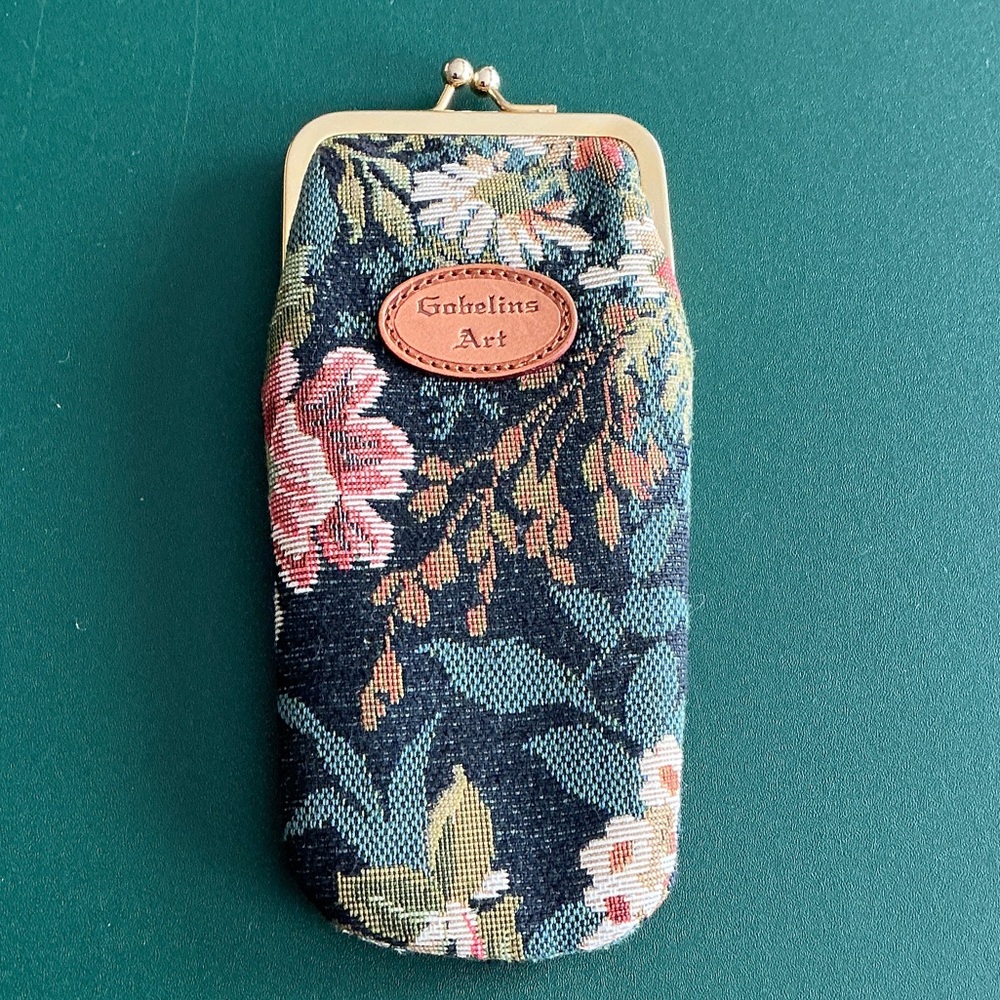 Gobelins Art Tapestry Eye Glass Case
